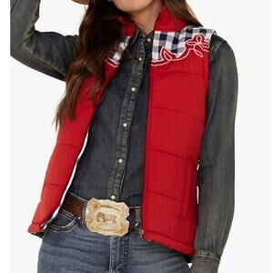 Cruel Women's Embroidered Quilted Poly Puffer Vest Red Small